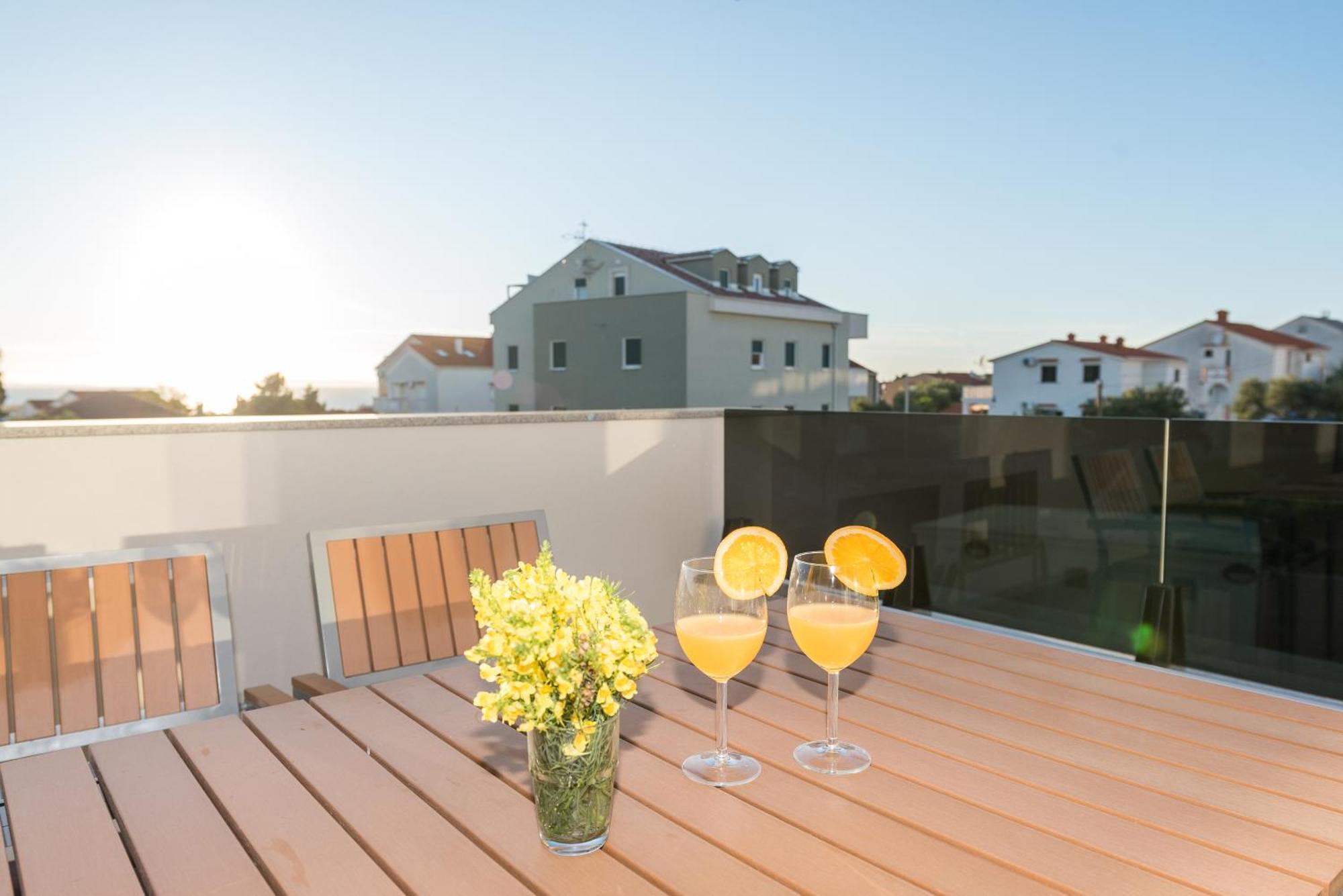 Villa Lena Luxury Apartments Novalja Zimmer foto